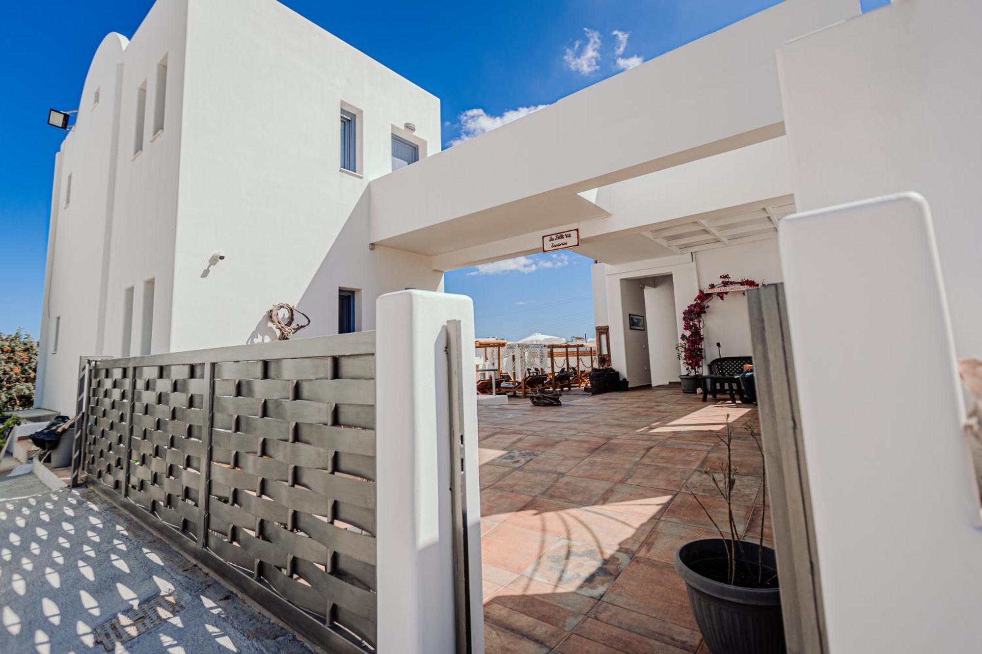 La Belle Vie - Santorini - Adults Only Apartment Kamari  Exterior photo